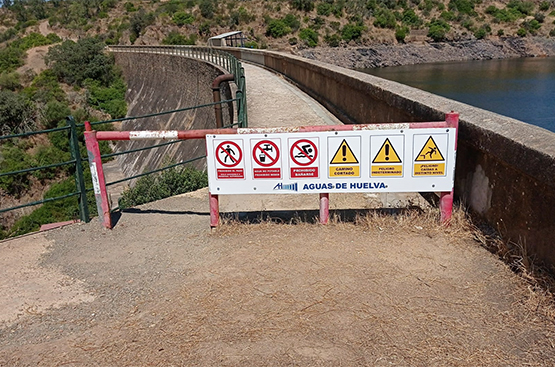 Foto entrada coronación embalse